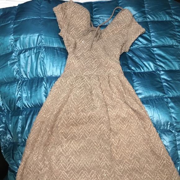 NWT AGACI Mocha collared sequin party dress - Picture 3 of 4